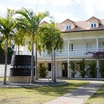 Découverte du Patrimoine de l'Usine du Marin et du Rhum Braud & Quennesson : visites guidées, ateliers, art, musique, accords mets & rhums