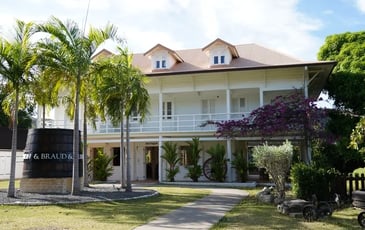 Découverte du Patrimoine de l'Usine du Marin et du Rhum Braud & Quennesson : visites guidées, ateliers, art, musique, accords mets & rhums